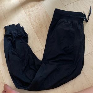 Lululemon brand new without tag dance studio joggers